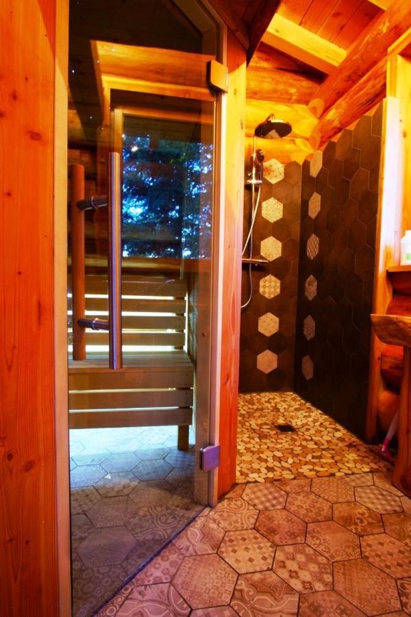 Pialous:Chalet En Rondins Avec Espace Detente La Chapelle-d'Aurec Kültér fotó