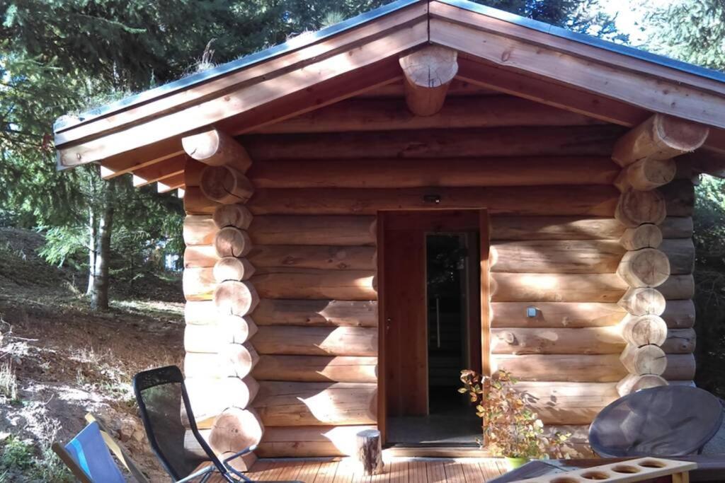 Pialous:Chalet En Rondins Avec Espace Detente La Chapelle-d'Aurec Kültér fotó